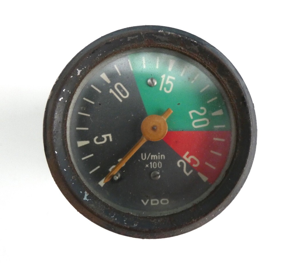 VDO speed display indicator tachometer truck bus