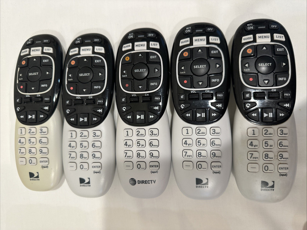 DIRECTV Receiver Model HR54-700 Plus 5 Remotes - Tested - Working