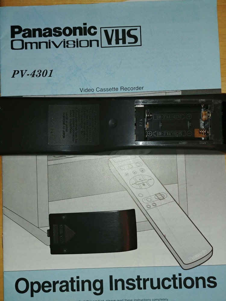 Panasonic PV-4301 manual and remote