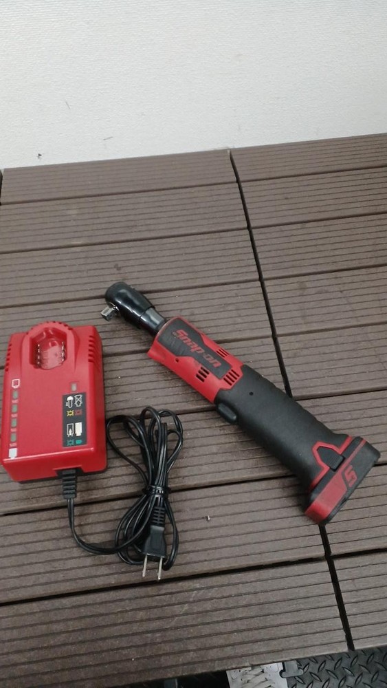 Snap On 3/8dr CTR761C Rechargeable Ratchet Red