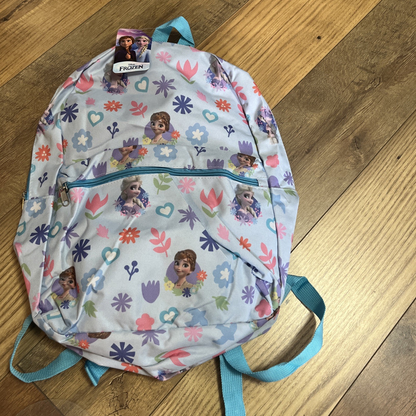 Disney Frozen Backpack NWT Outside Zipped Pocket