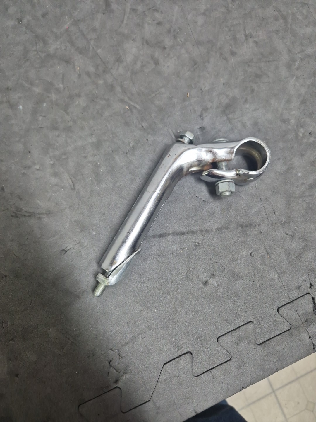 Vintage 1960's Sears Spaceliner 26" Horn Tank Springer Bicycle Chrome Stem