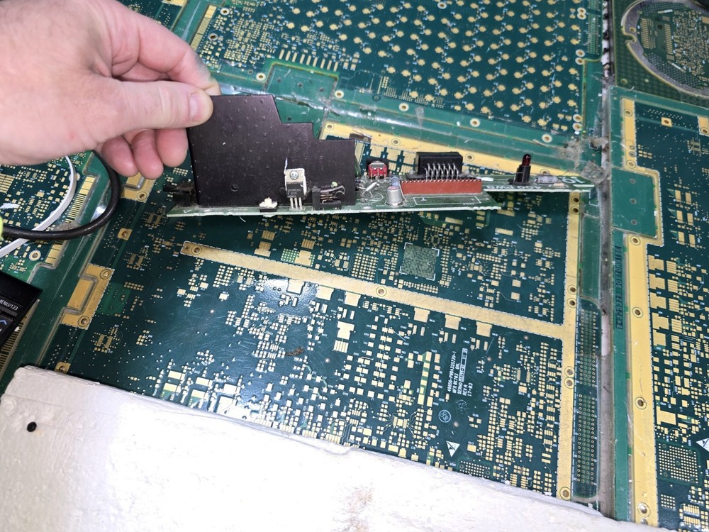 Atari 400 DEFECTIVE DONOR-MISSING Componets-400 PWR Button Board-Untested-PARTS