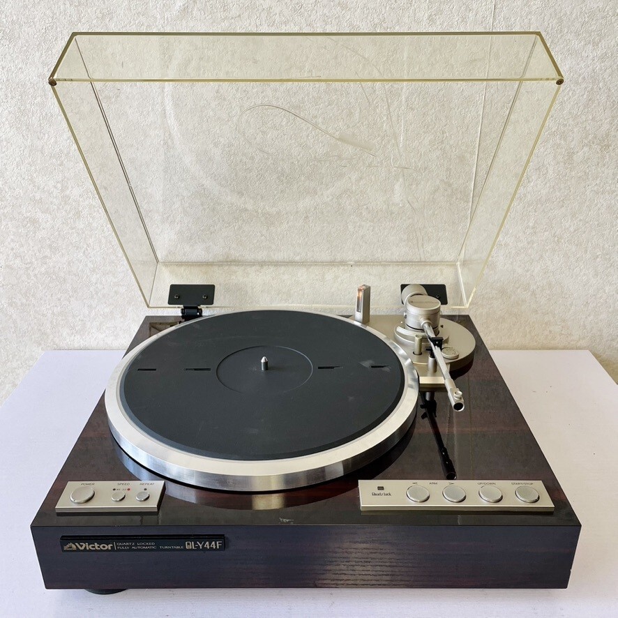 Victor QL-Y44F Fully Automatic Stereo Record Player Turntable