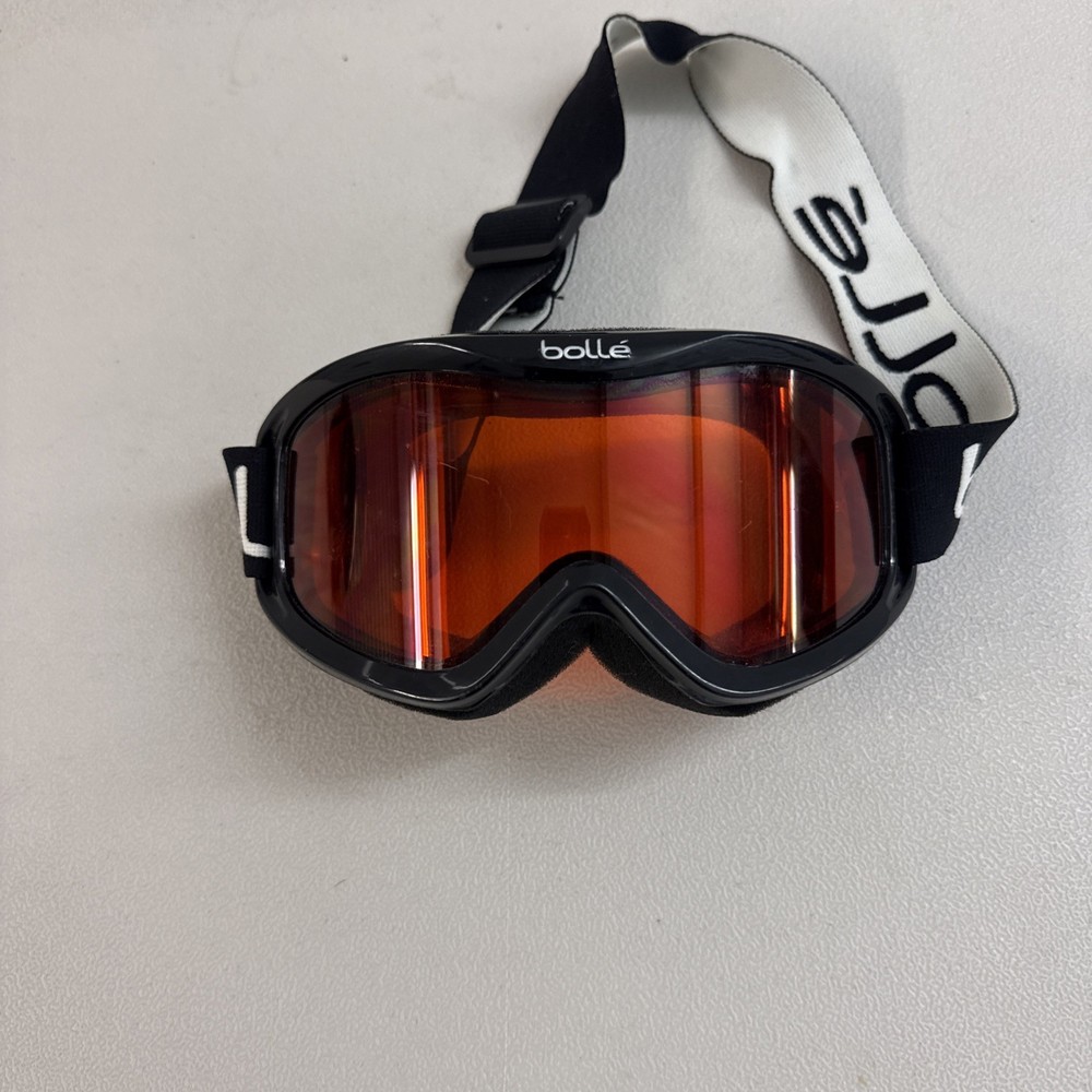 Bolle Ski Snowboard Goggles Black Frames Rose Red Lens