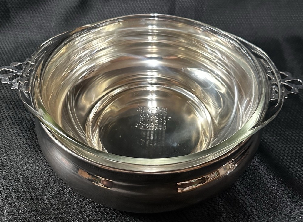 REED & BARTON Silverplate Covered Serving Dish With Pyrex Glass Insert VTG MCM