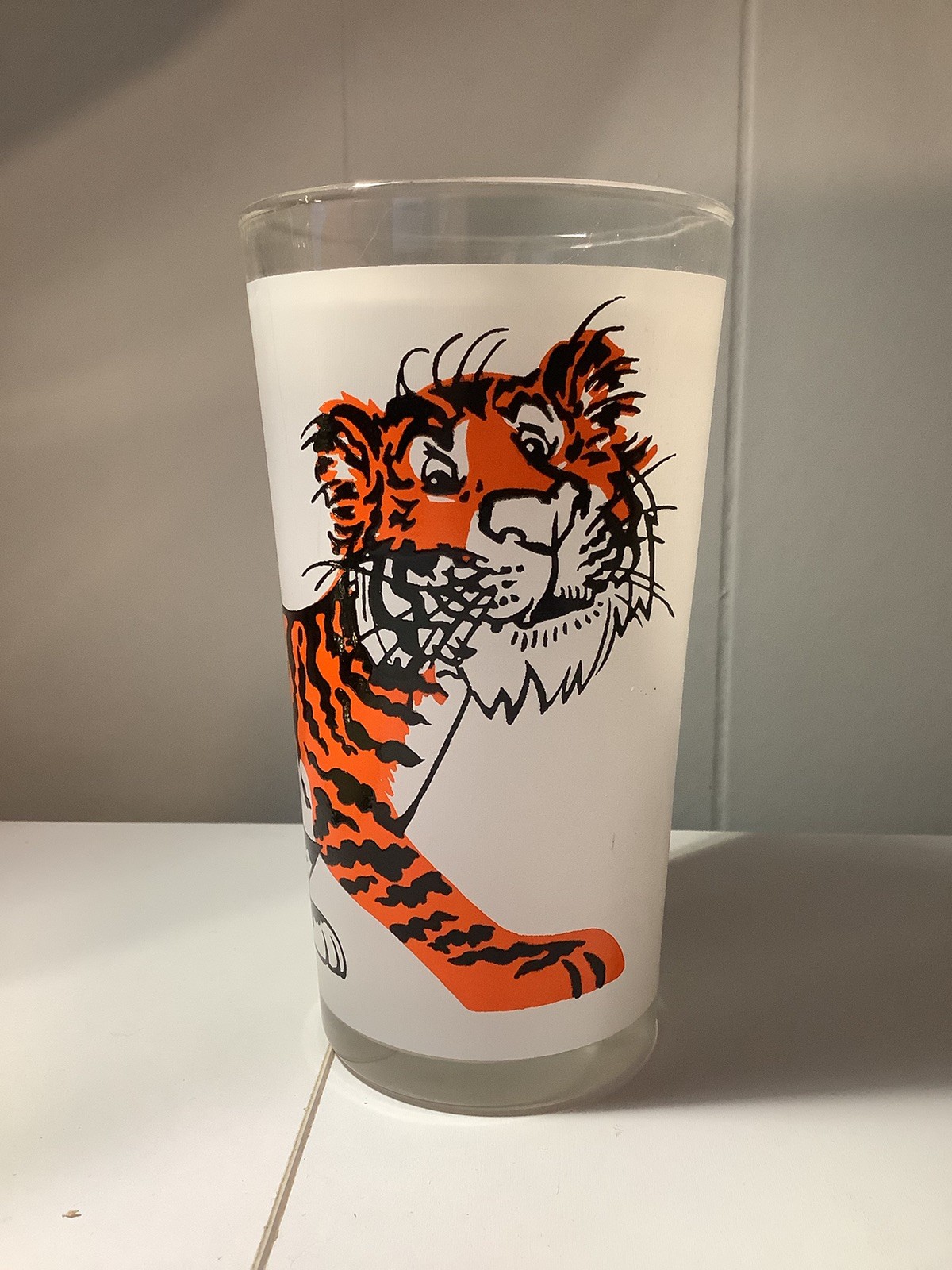 ESSO EXXON Gas Tiger 5” Drinking Glass 1960s 🐅 ⛽️