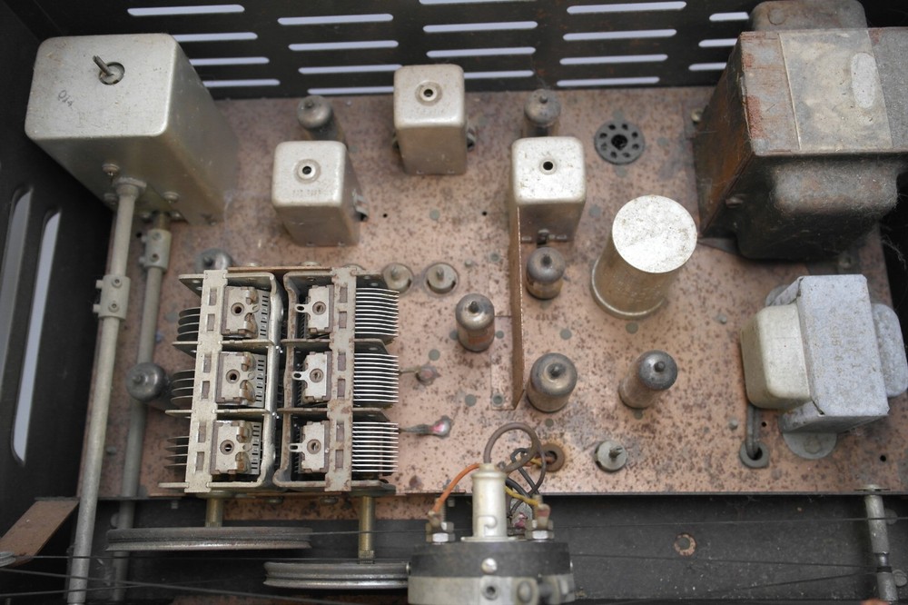 National Company Equipment - General Coverage Receiver NC-98 UNTESTED