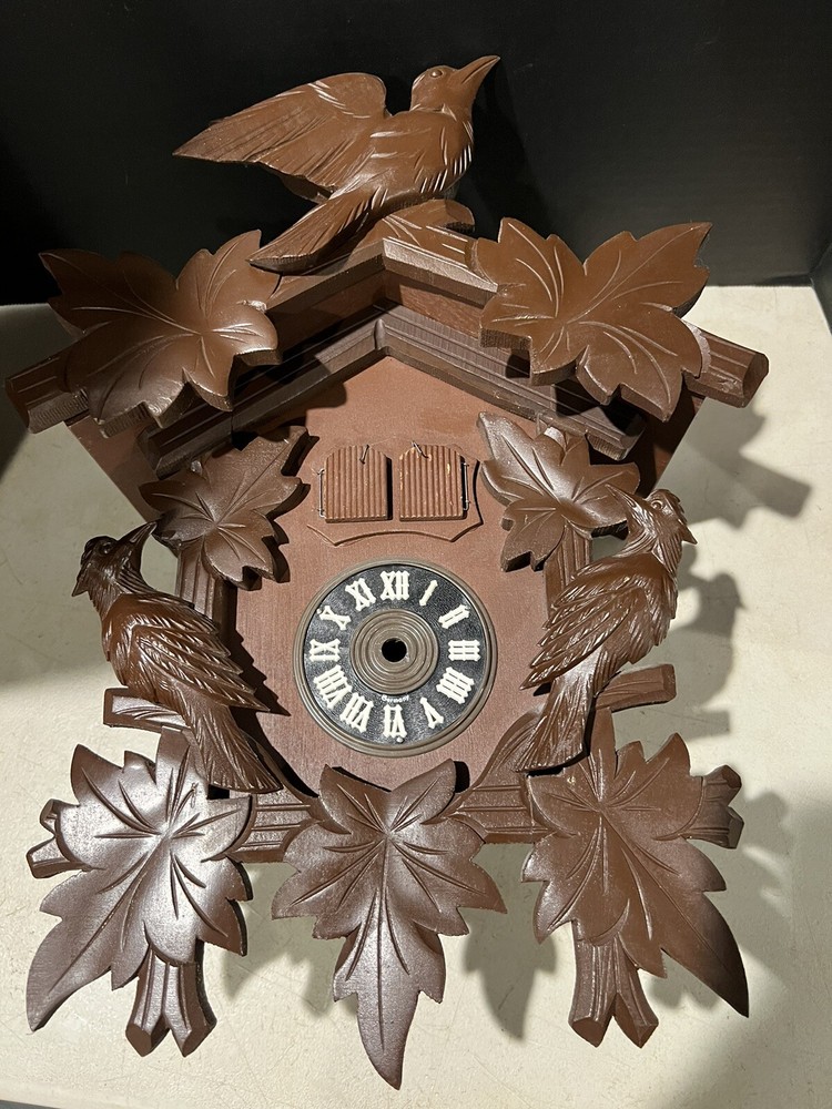 Vintage Cuckoo Clock Wooden Case