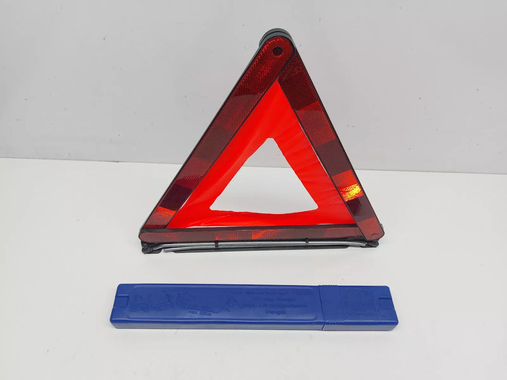 BMW 6 SERIES E63 E64 LCI EMERGENCY HAZARD WARNING LIGHT TRIANGLE 2008
