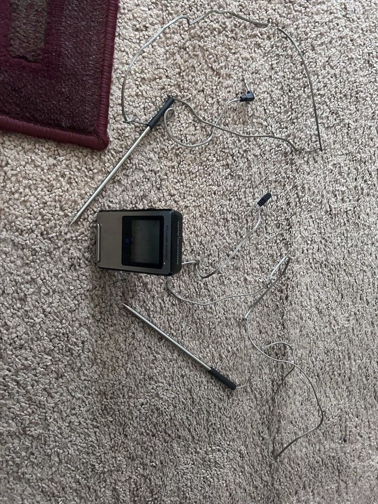 Williams Sonoma Bluetooth Thermometer Compatible with Apple/Android