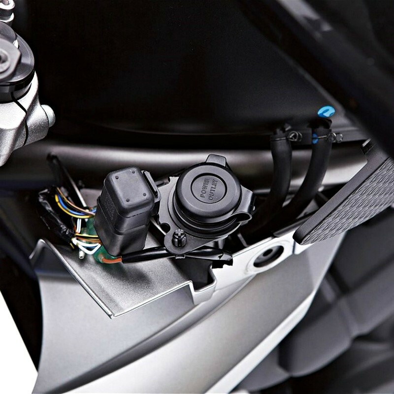 KAWASAKI Versys 650 Socket 12V Model 2010 - 2014