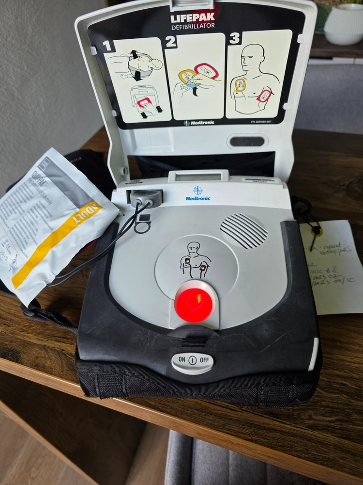 AED Lifepak Express