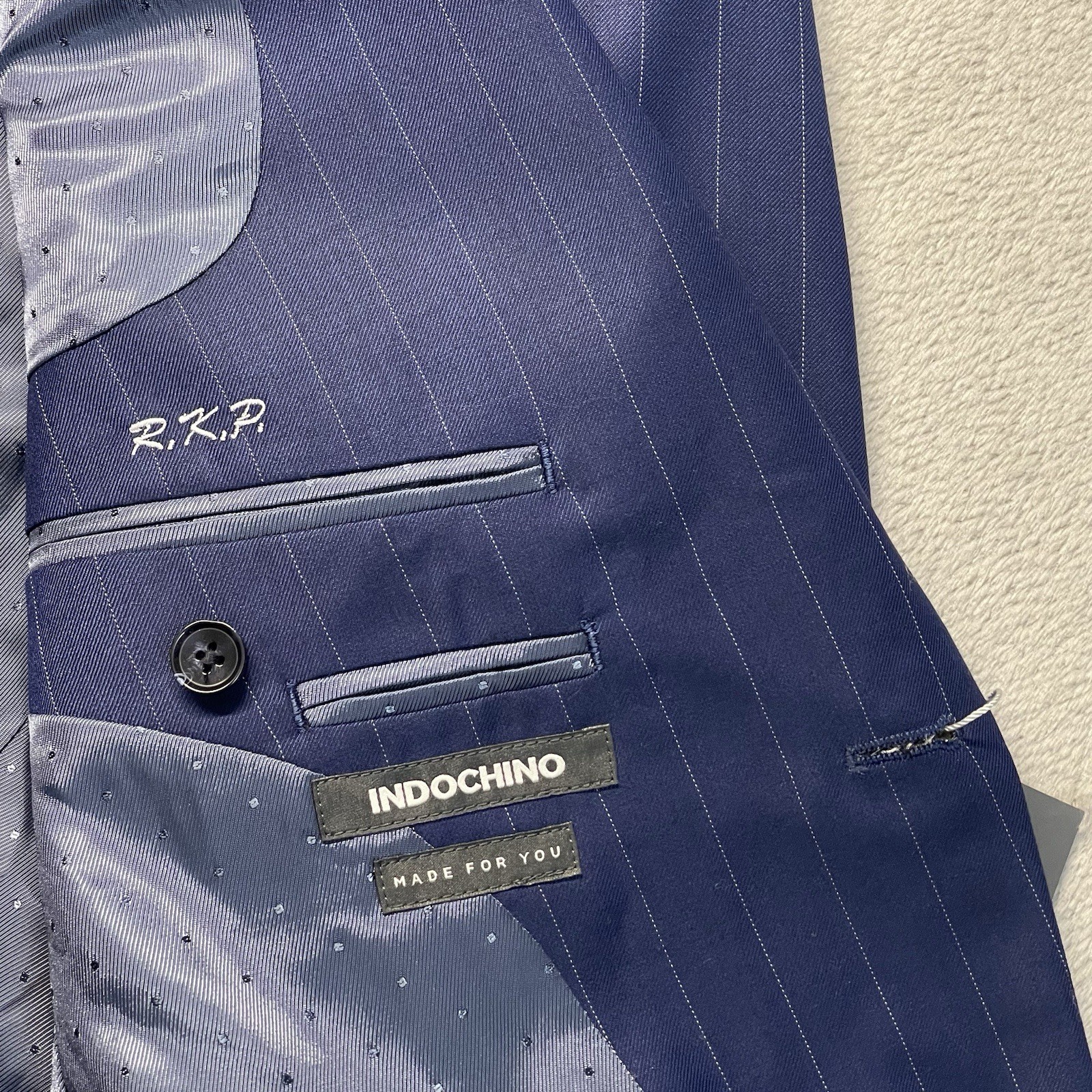 INDOCHINO Yaletown Mens Blazer Sport Coat Jacket Wool 52 Navy Stripe NWT