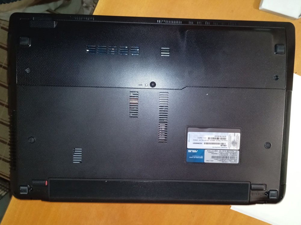 2 PCs Asus X53s & Acer 203tx