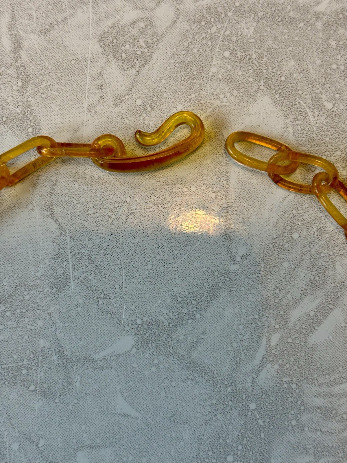 Vintage Apple Juice Bakelite Celluloid & Cowry Shell Necklace 17’ Chain