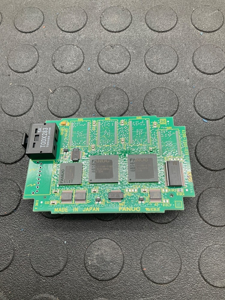 FANUC A20B‑3300‑0390 8‑Axis Servo Control PCB Module USED