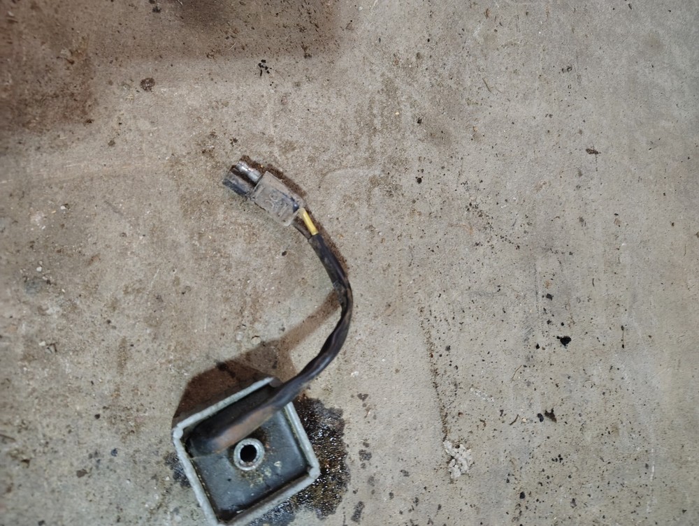 1991 Arctic cat cougar 440 voltage regulator