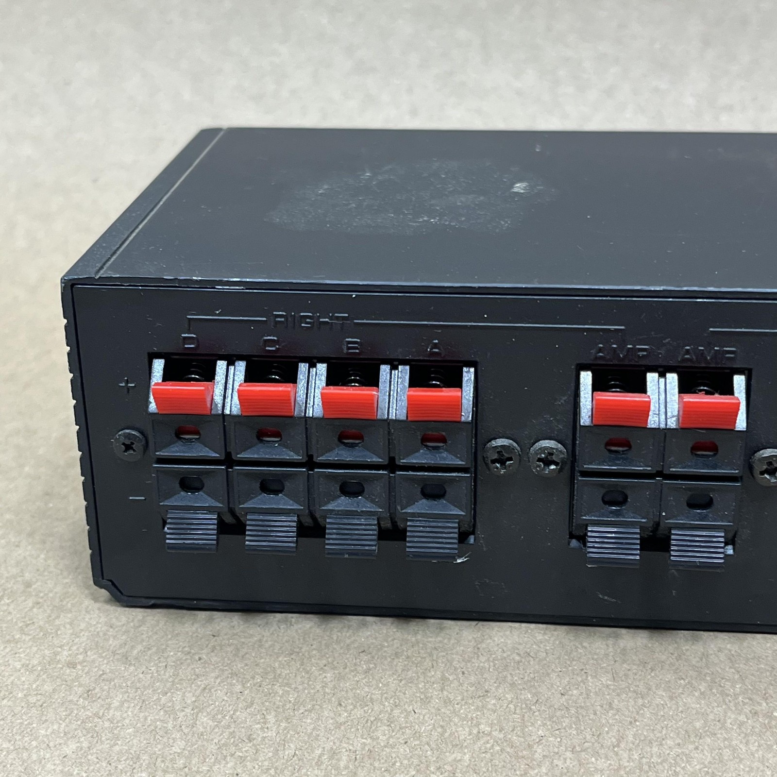 RadioShack High Power Stereo Speaker Selector 4-Way Control Center 40-136 Black