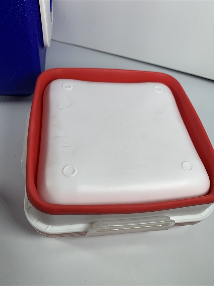 Vintage igloo Minimate With igloo Freezer Lunch Storage