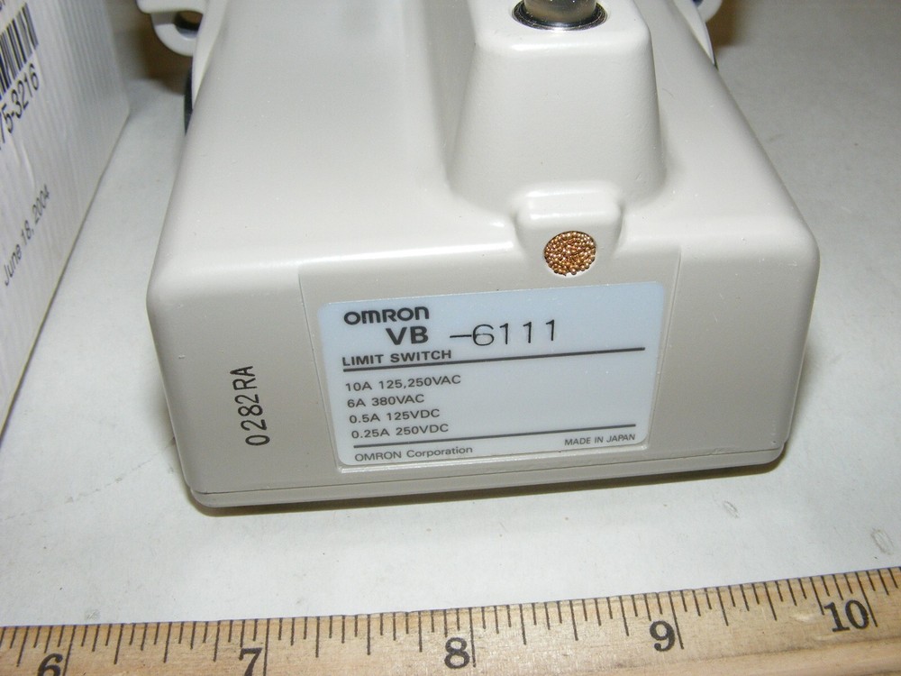 Omron VB-6111 Limit Switch NOS (zz2)