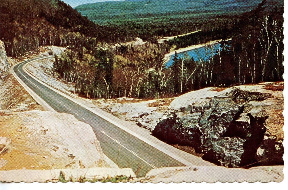 CANADA  -  LAKE SUPERIOR CIRCLE ROUTE  -  PC205