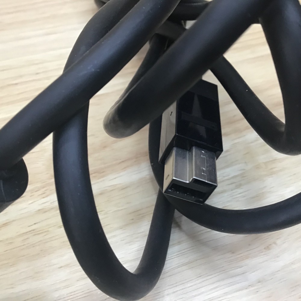 Microsoft Xbox One Kinect Camera/Motion Sensor Bar w/Aftermarket Stand