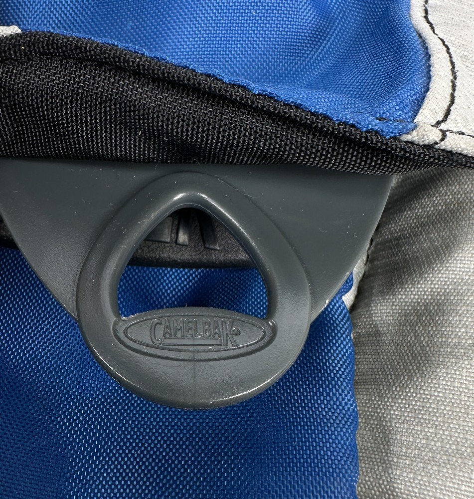 CamelBak HYDROBAK Hydration Pack Blue Hiking Backpack 100oz Reservoir Bladder