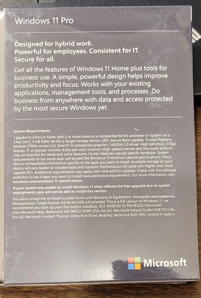 Microsoft Windows 11 Pro 64-Bit USB Flash Drive, new in sealed retail package