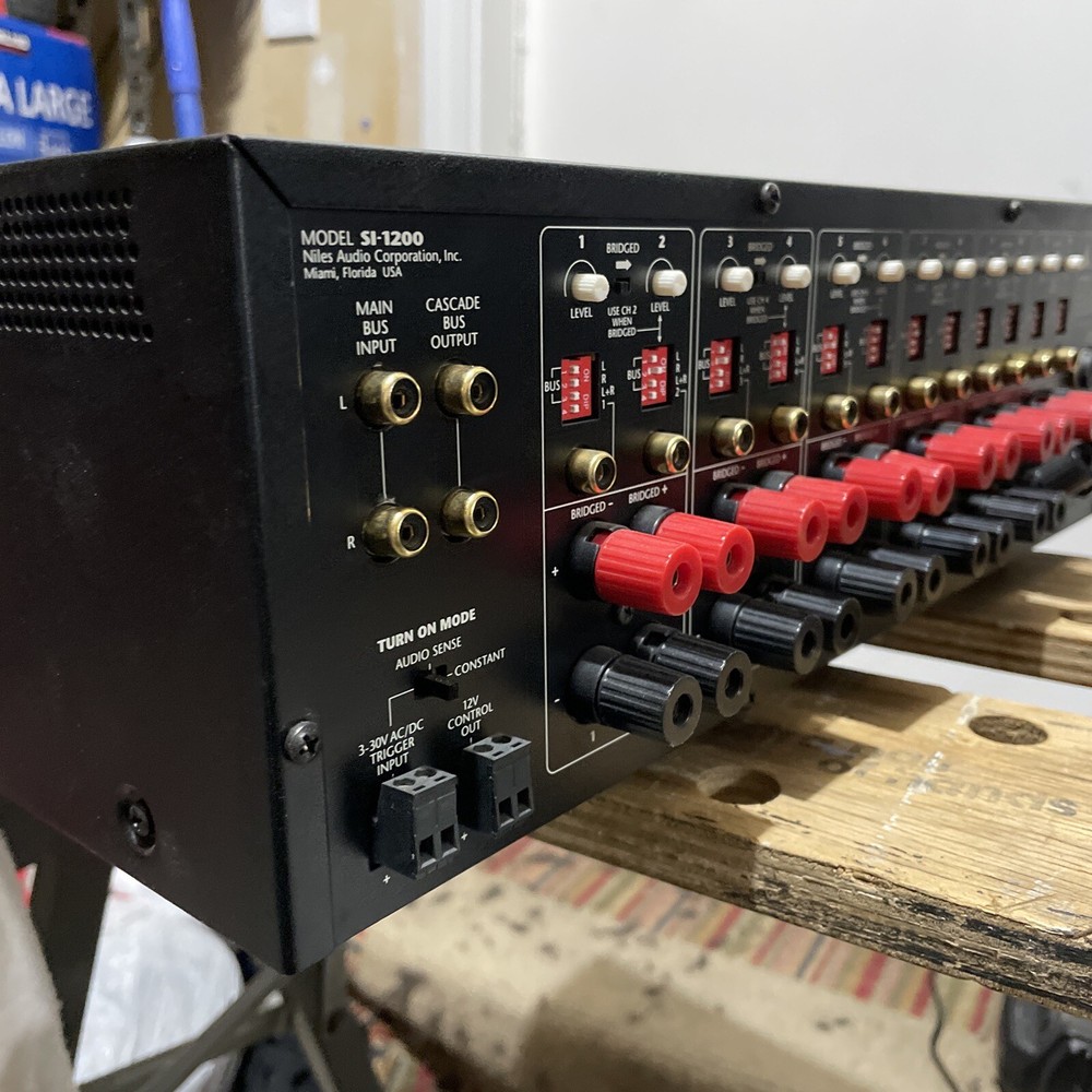 Niles Audio SL-1200 , Powers On , Untested 12 Channel Amplifier