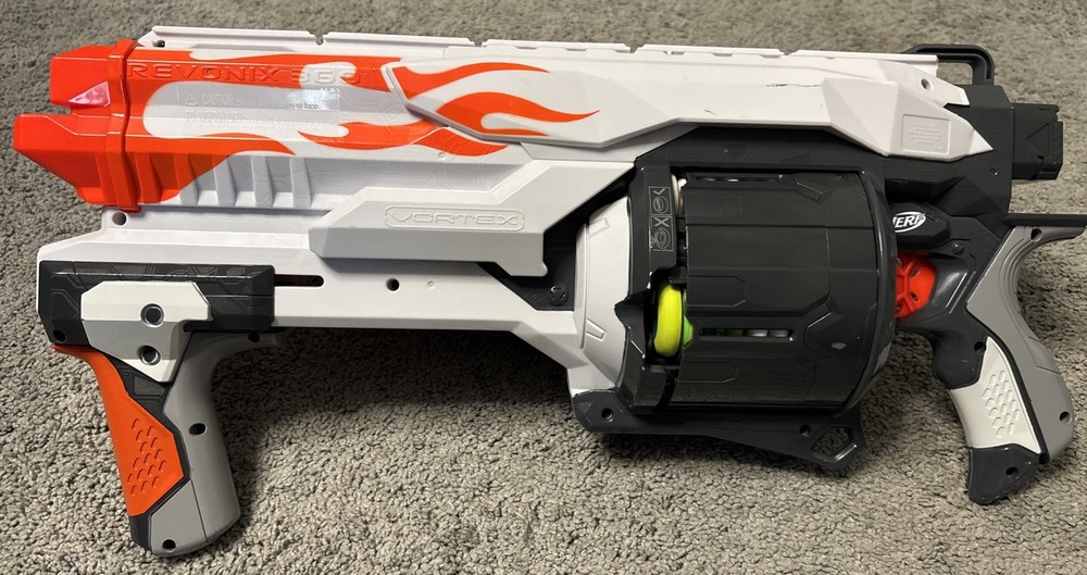 NERF 2012 Vortex REVONIX 360 Disc Blaster with DISCS