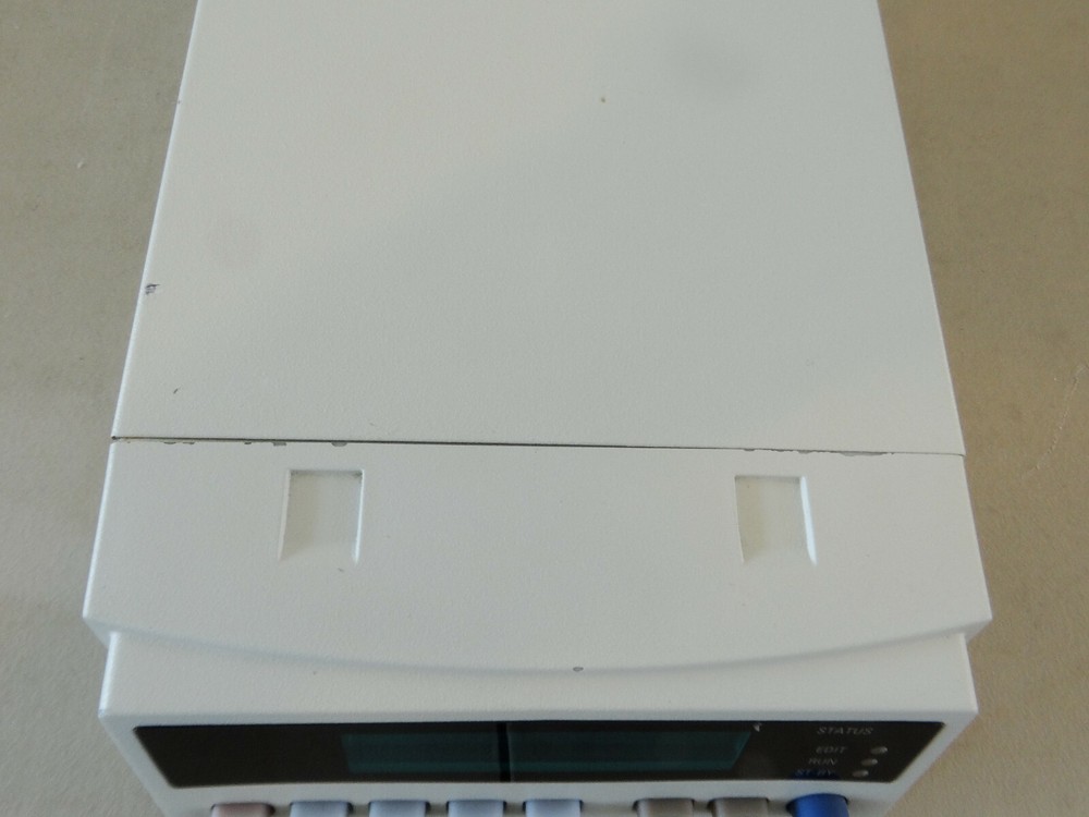 ThermoQuest AS-2000 CU Gas Chromatograph Autosampler Controller