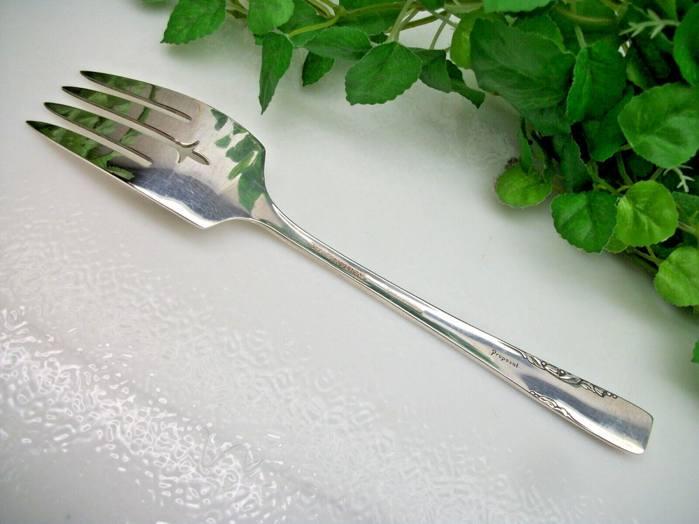 Oneida 1881 Rogers PROPOSAL Silverplate Cold Meat Serving Fork 1954