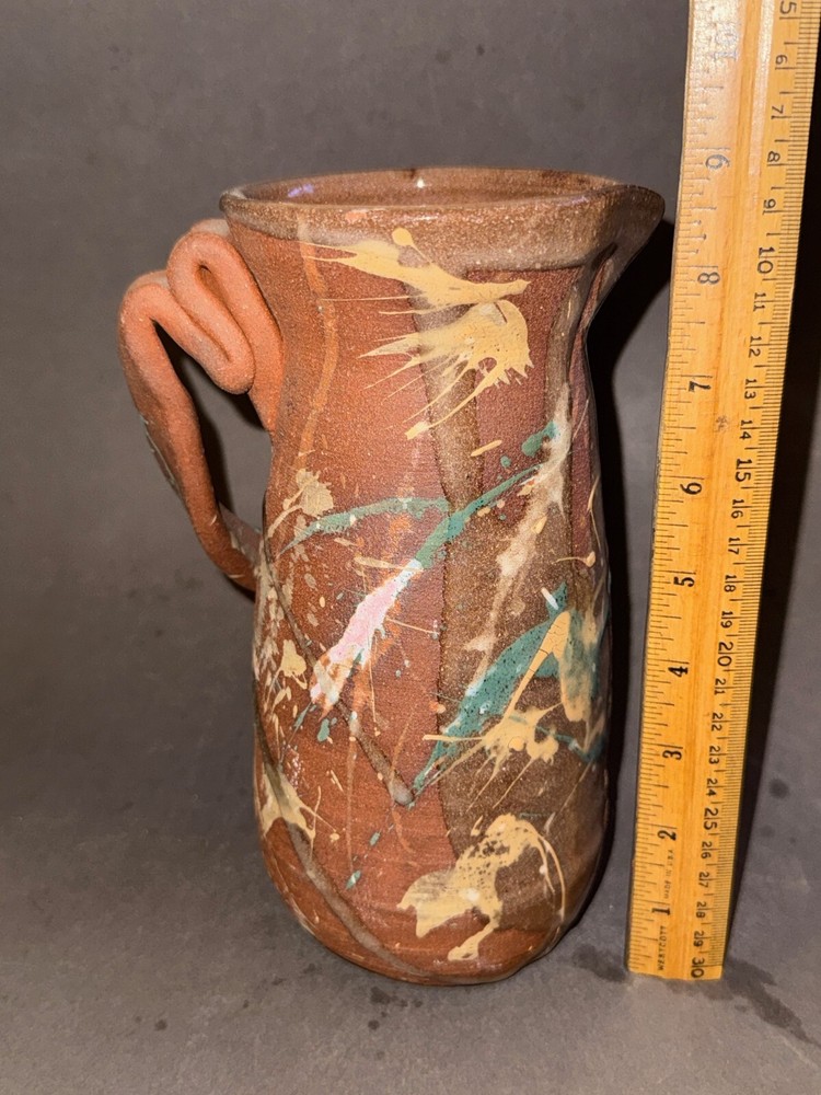 T WILLIS SIGNED BROWN DRIP GLAZE SPLATTER APPLIED TWISTED HANDLE PITCHER VTG