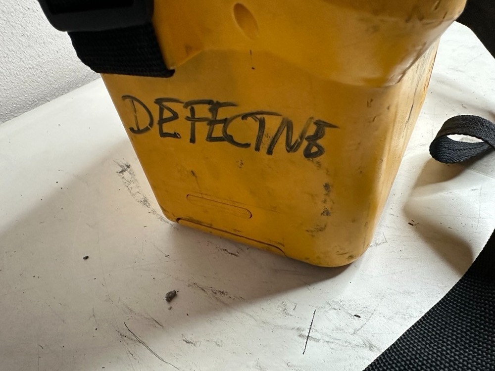3M Dynatel 2273 Cable Locator Transmitter Unit ONLY AS-IS