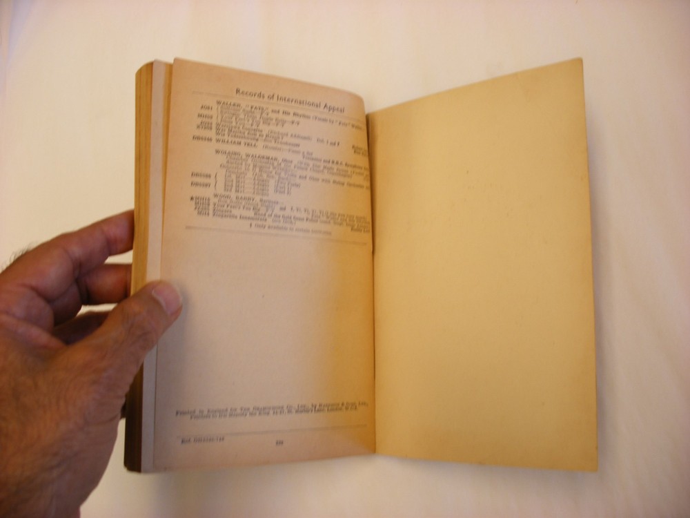 Original Victor HMV Phonograph Record Catalog - 1948-9