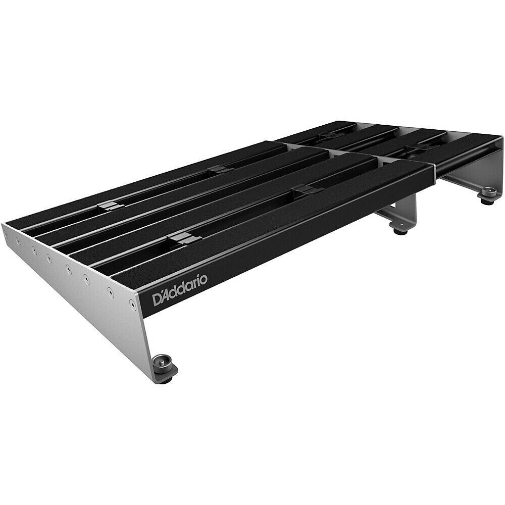 D'Addario XPND 2 Pedalboard Telescopically Expanding 4 Rail System Large