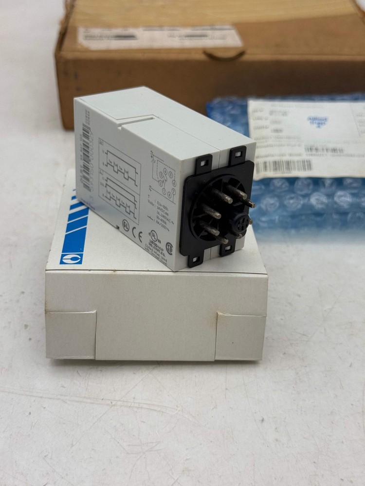 Crouzet 88867155 Plug-In Timing Relay (Open Box)