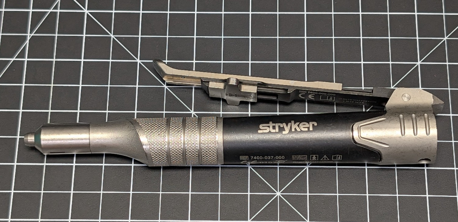 Stryker 7400-037-000 009 TPX Reciprocating Saw Handpiece, Small Bone, Orthopedic