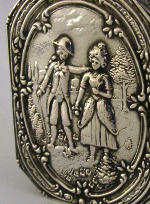 BEAUTIFUL GERMAN HANAU SOLID SILVER TABLE BOX c1900 ANTIQUE 62g