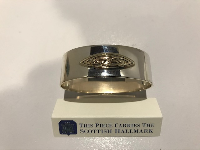 a hallmarked silver eternal circle pattern napkin ring Edinburgh hallmark
