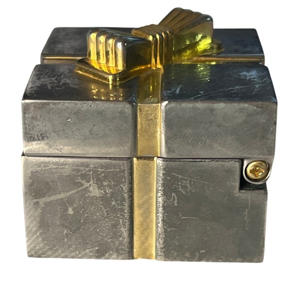 Binion Silver Toned Quartz Table Clock Gift box with gold bow