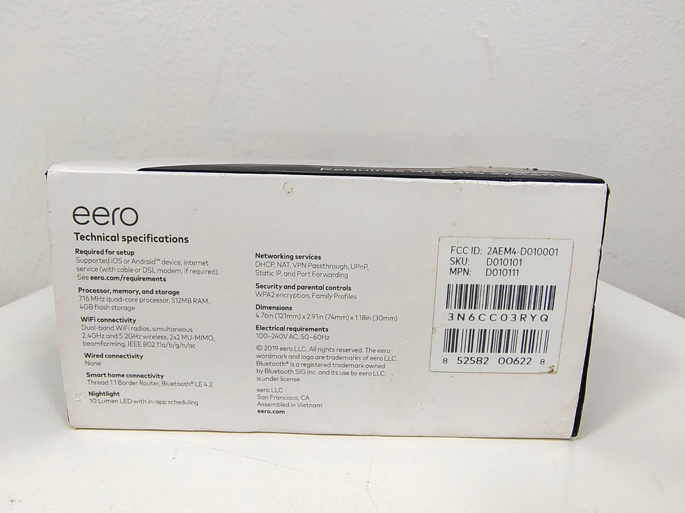 EERO Beacon 350 Mbps Mesh WiFi Range Extender Model D010001 Open Box