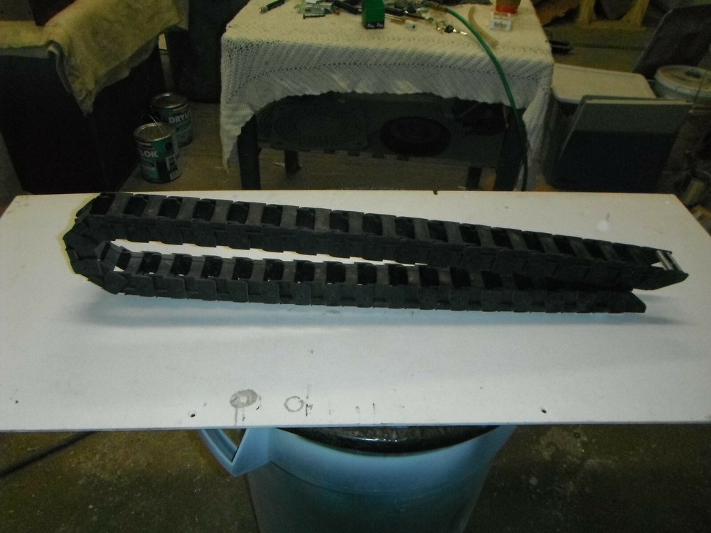 IGUS Chain Cable Management (5222)