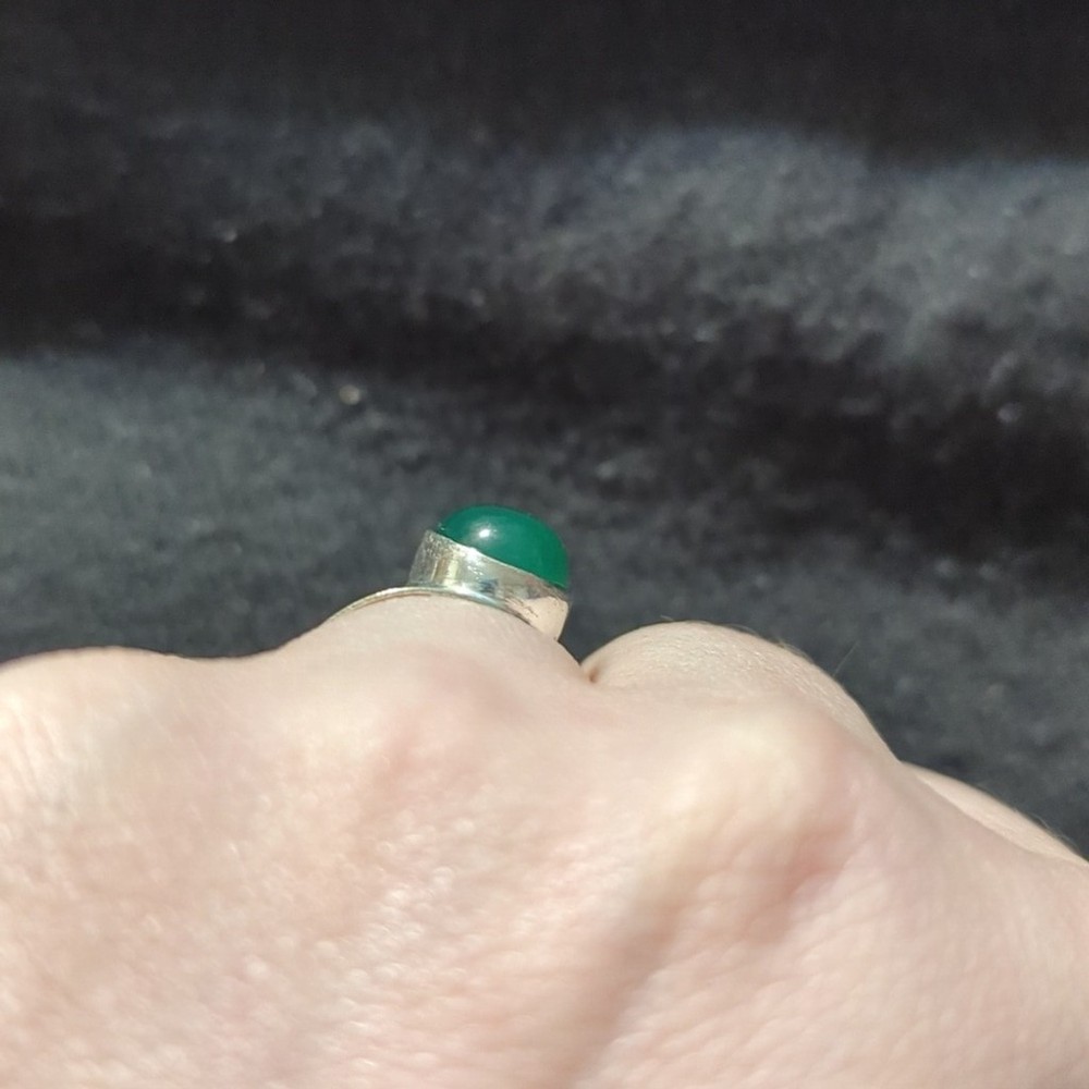 Silver Plated Green Onyx Gemstone Oval Statement Bypass Ring - Adjustable Sz 7-9