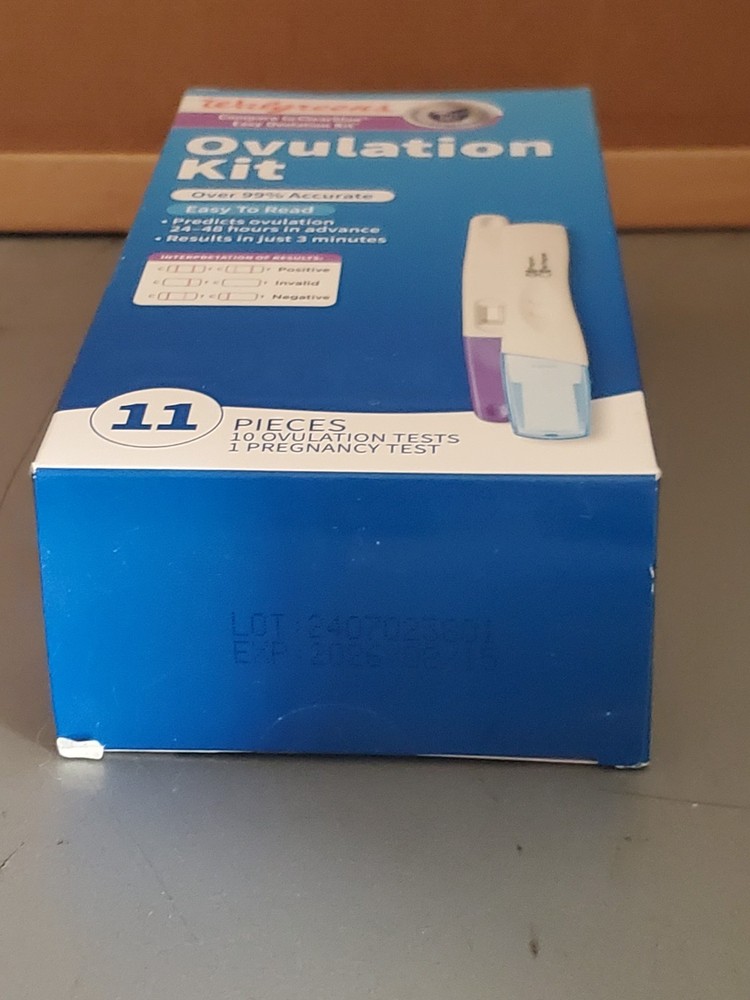 (BB 08/26) Walgreens Ovulation Kit - 10 Ovulation Tests + 1 Pregnancy Test