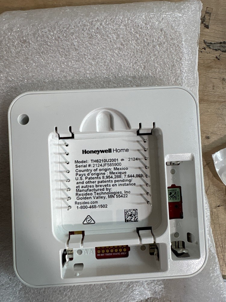 Honeywell T6 Pro Programmable Thermostat (TH6210U2001)