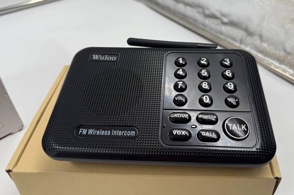 Wuloo WL666 Wireless Intercoms System - Black