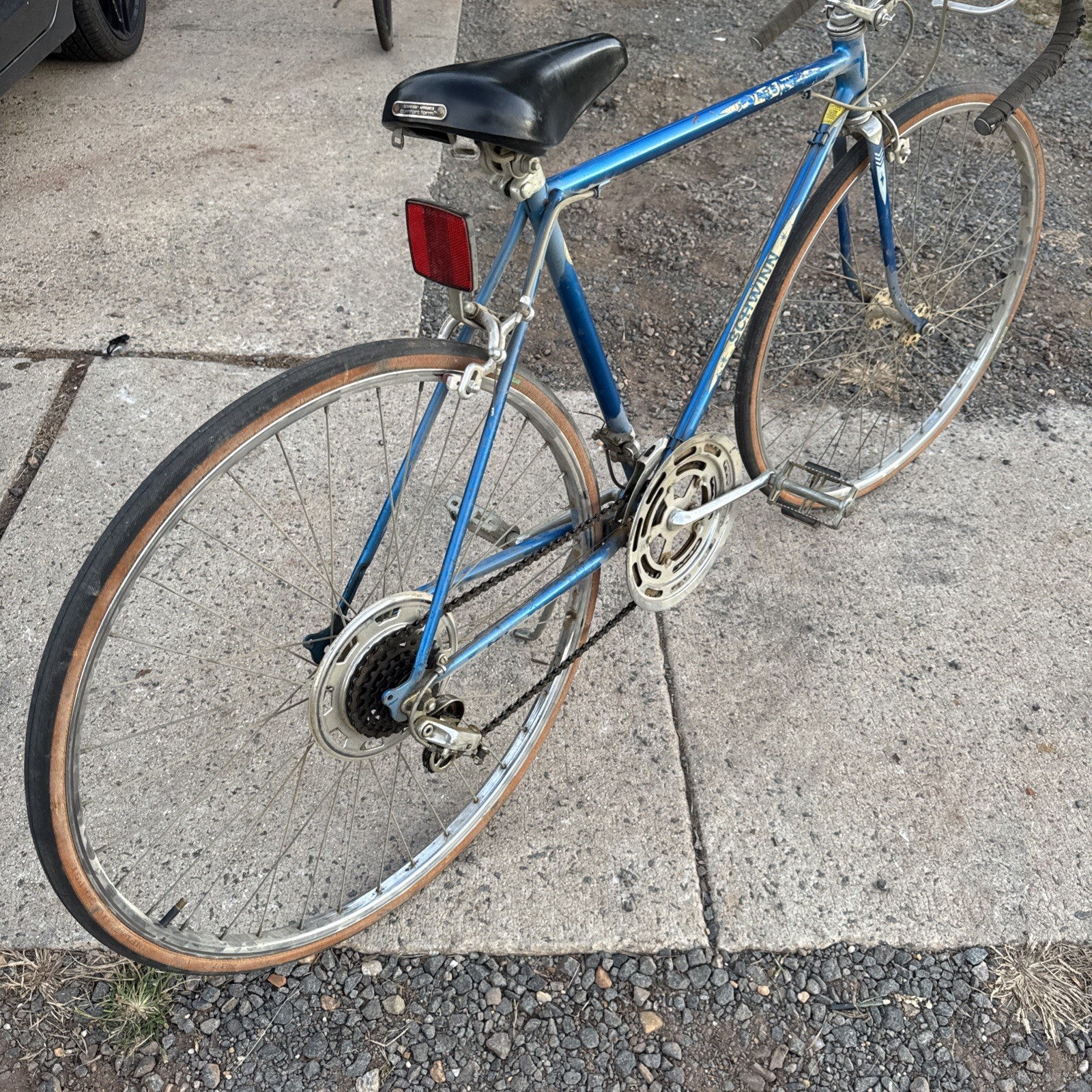 Vintage Schwinn Deluxe Varsity Bike everything working fine