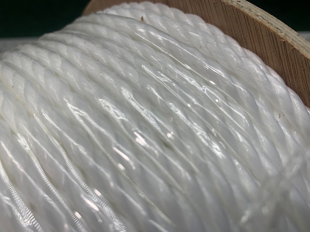 1/4 x 1200' tweisted white polypropylene